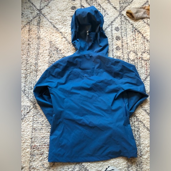 EUC Mammut womens rain jacket - Picture 2 of 3